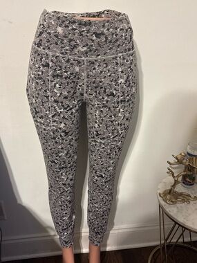 Athleta Gray & Black Marled High-Rise Leggings